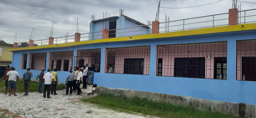 नवनिर्मित दलित छात्रावास  भवन विद्यालयलाई हस्तान्तरण 