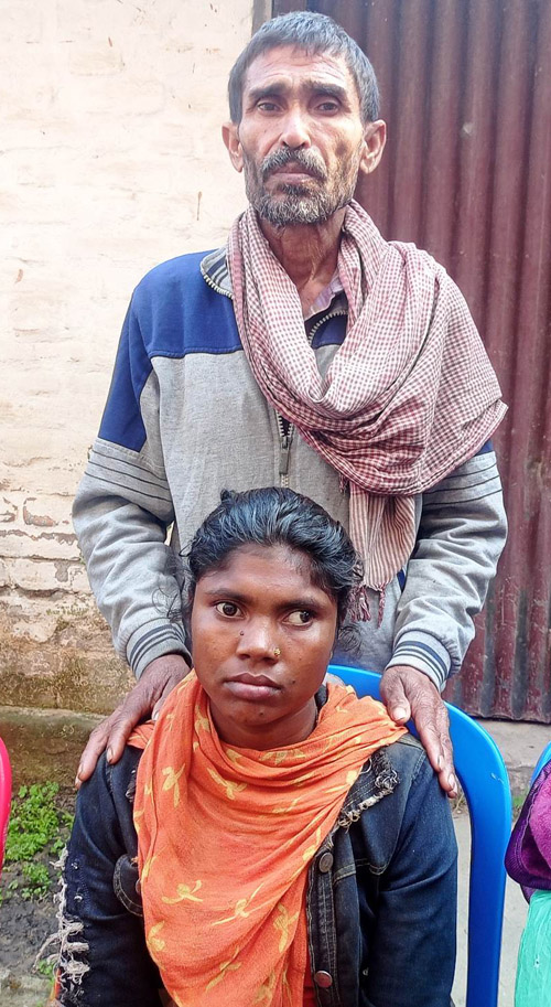 उपचारको अभावमा दृष्टिबिहीन १५ वर्षिया सुनिता घरमै बस्न बाध्य 