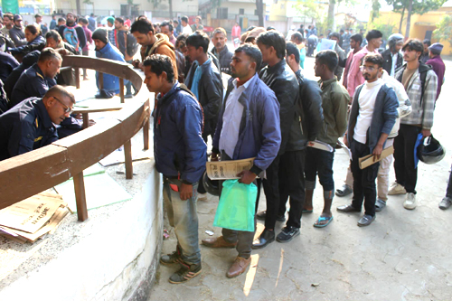 सप्तरीमा निर्वाचन प्रहरीका लागि झण्डै दोब्बर आवेदन