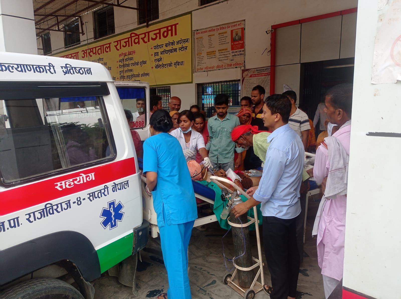 ट्याक्टरमा मोटरसाइकल ठोकिदा दुई जनाको मृत्यु, एकको अवस्था गम्भिर