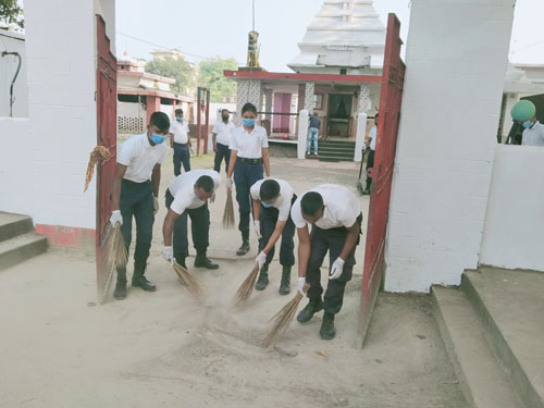 प्रहरी दिवसमा बृक्षारोपन तथा धार्मिक स्थलको सरसफाई