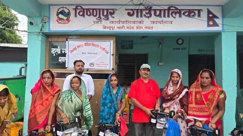 निःशुल्क सिलाई मेसिन वितरण 