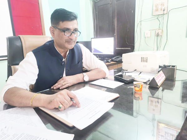 अस्पताललाई व्यवस्थित, सुरक्षित र प्रभावकारी रूपमा संचालनका लागि सबै पक्षको सहयोग आवश्यक ः निमित्ति मेसु झा