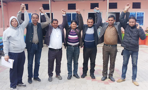 नविकरणमा देखिएका समस्या समाधान  गर्न सात जिल्लाका अध्यक्षको माग