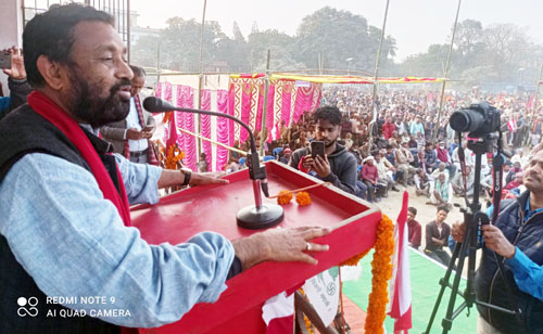 अदालतमा रहेका विचाराधीन मुद्दामाथि सडकबाट फैसला गर्न हुन्न् ः काँग्रेस उपसभापति निधि