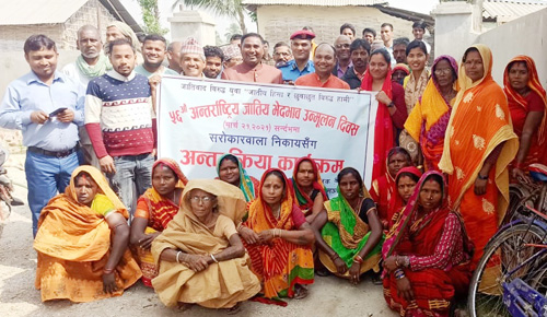छुवाछुतका घटनाहरु नलुकाई प्रशासन समक्ष उजुरी दिन आग्रह