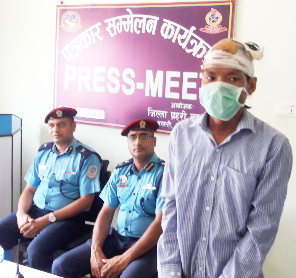 खुकुरी प्रहार गरी आमाको हत्या गर्ने छोरा पक्राउपछि सार्वजनिक