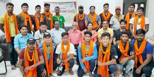 राजविराज नगरपालिका टिमका खेलाडीहरु सम्मानित 
