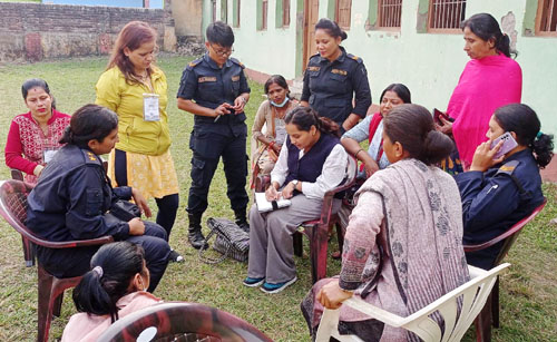 सप्तरीको दुई वटा मतदान केन्द्रमा सबै महिला कर्मचारी
