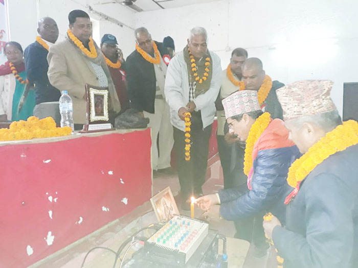 सरकारी स्कुलको शैक्षिक गुणस्तर बढाउनुपर्नेमा जोड