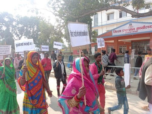 मिटरब्याज पीडितहरु पुनः सडकमा