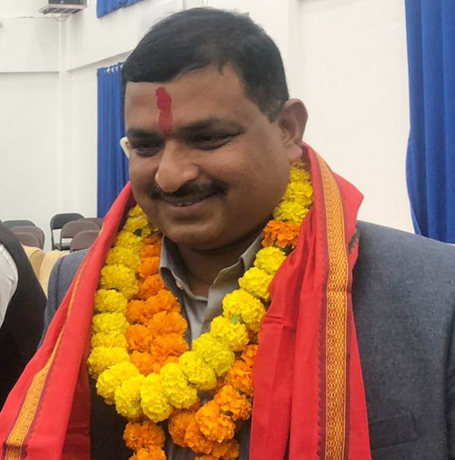 जनमत पार्टीको संसदीय दलको नेतामा महेश यादव