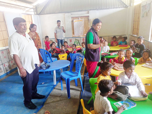 विद्यालयमा छड्के अनुगमन