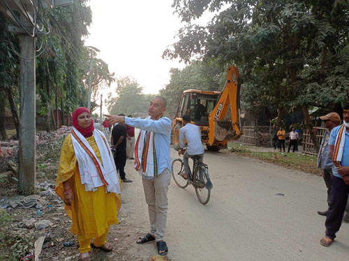 एकपछि अर्को अतिक्रमित संरचना हटाईदै