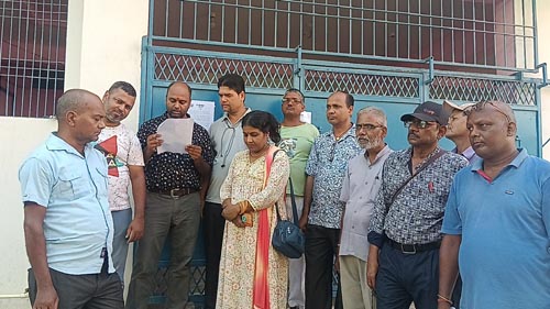 प्रेस युनियनद्वारा महासंघको सप्तरी शाखामा तालाबन्दी  
