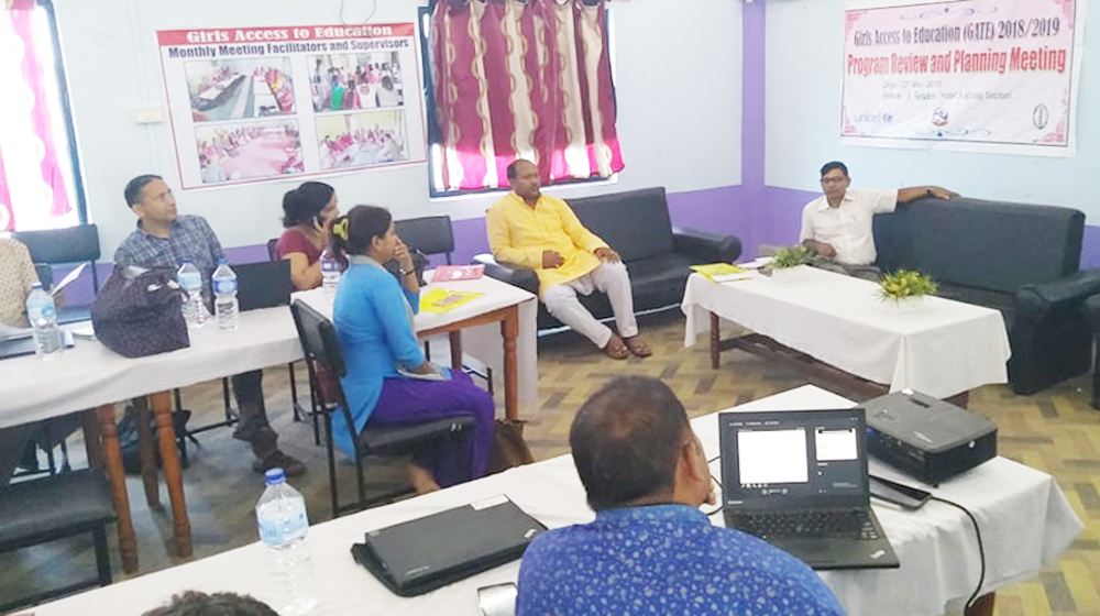 तिलाठी कोइलाडीमा सतप्रतिशत  किशोरी विद्यालय भर्ना