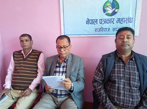 सबै प्रक्रिया पुरा गरे पनि  नगरपालिकाले म माथि अन्याय गर्दैछ ः लोसपा नेता ठाकुर