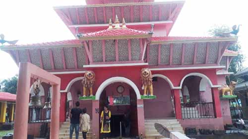 मौसमका कारण मन्दिरहरूमा भक्तजनको कमी