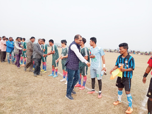 झुम्का सुनसरीलाई पंचशिल्डको उपाधी 