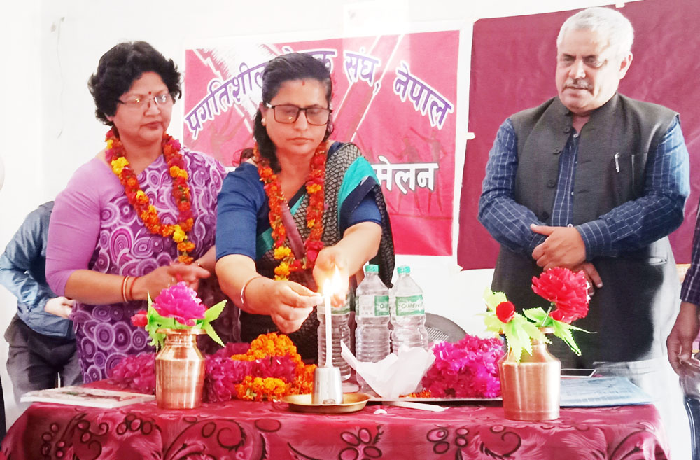 प्रगतिशील लेखक संघको अध्यक्षमा पार्वती राउत