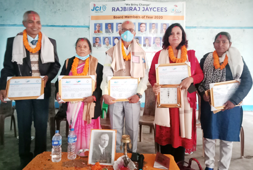 जेसीजद्वारा विभिन्न क्षेत्रका पाँच जना सम्मानित