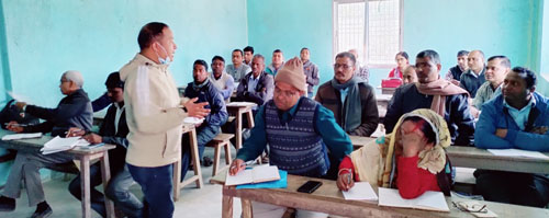 तिलाठीका सम्पूर्ण विद्यालयका शिक्षकलाई विपद् व्यवस्थापन सम्बन्धी तालिम दिइदै