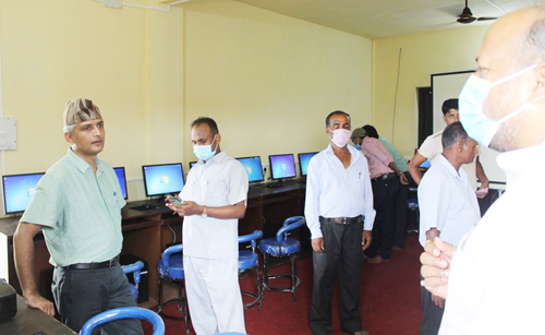 अमेरिकामा बस्दै आएका नेपालीद्वारा विद्यालयमा कम्प्युटर ल्याब स्थापना