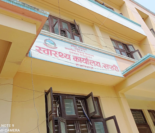खोप अभियानमा खटिएका एक स्वास्थ्यकर्मी संक्रमित 