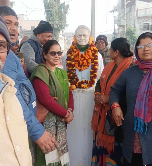 स्व. सिंहको स्मृति दिवस मनाइयो  