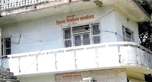 सप्तरीमा थपिए ५८ वटा नयाँ मतदान केन्द्र, कुल मतदाता ४ लाख १२ हजार ४ सय ४५ 