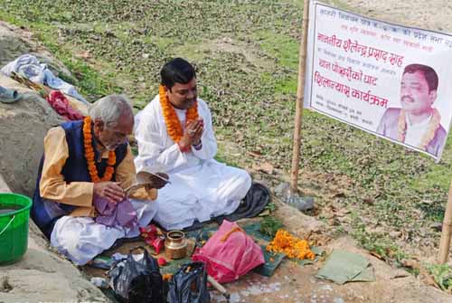 २५ लाखको लागतमा ऐतिहासिक पोखरीलाई नयाँ रुप दिइदै