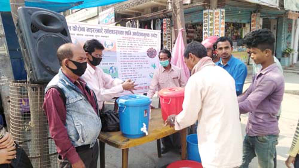 सचेतनासँगै वडा कार्यालयद्वारा मास्क वितरण